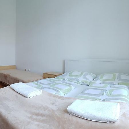 Westend Minihotel Budapest Bagian luar foto
