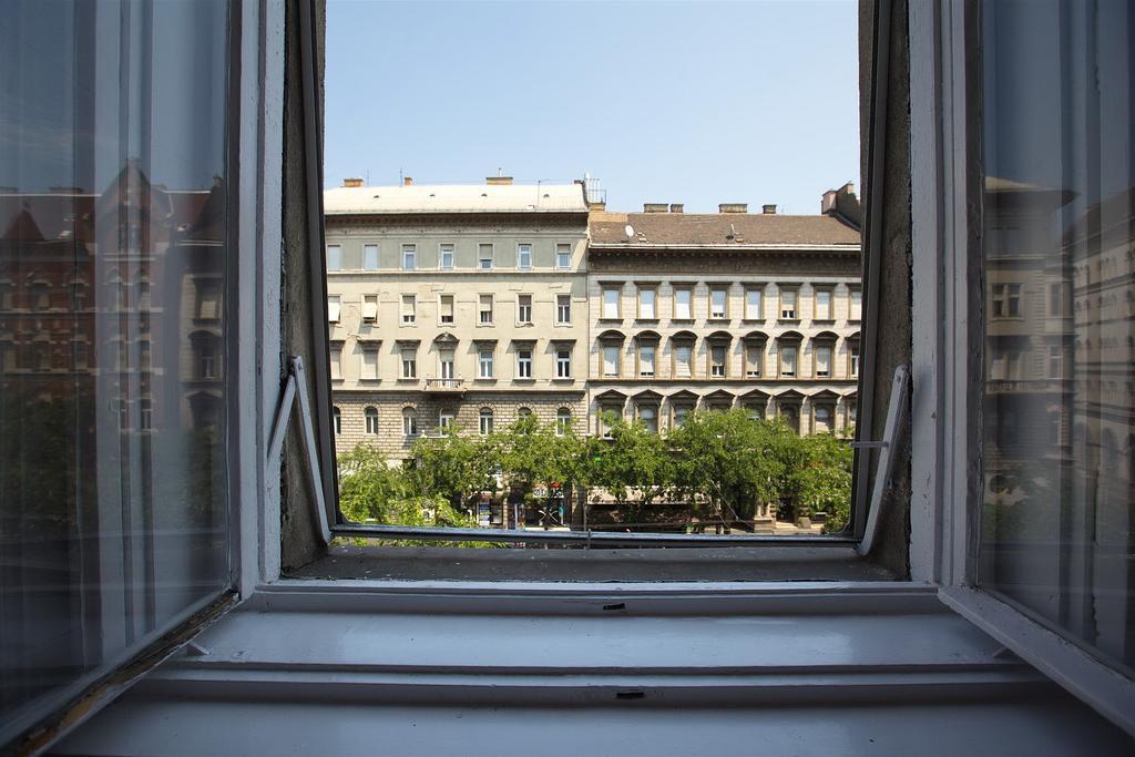 Westend Minihotel Budapest Ruang foto