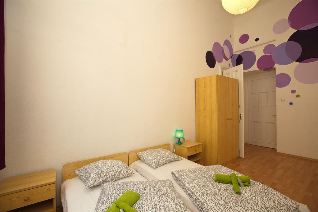 Westend Minihotel Budapest Ruang foto