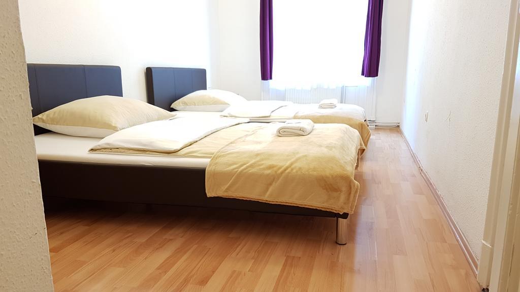 Westend Minihotel Budapest Bagian luar foto