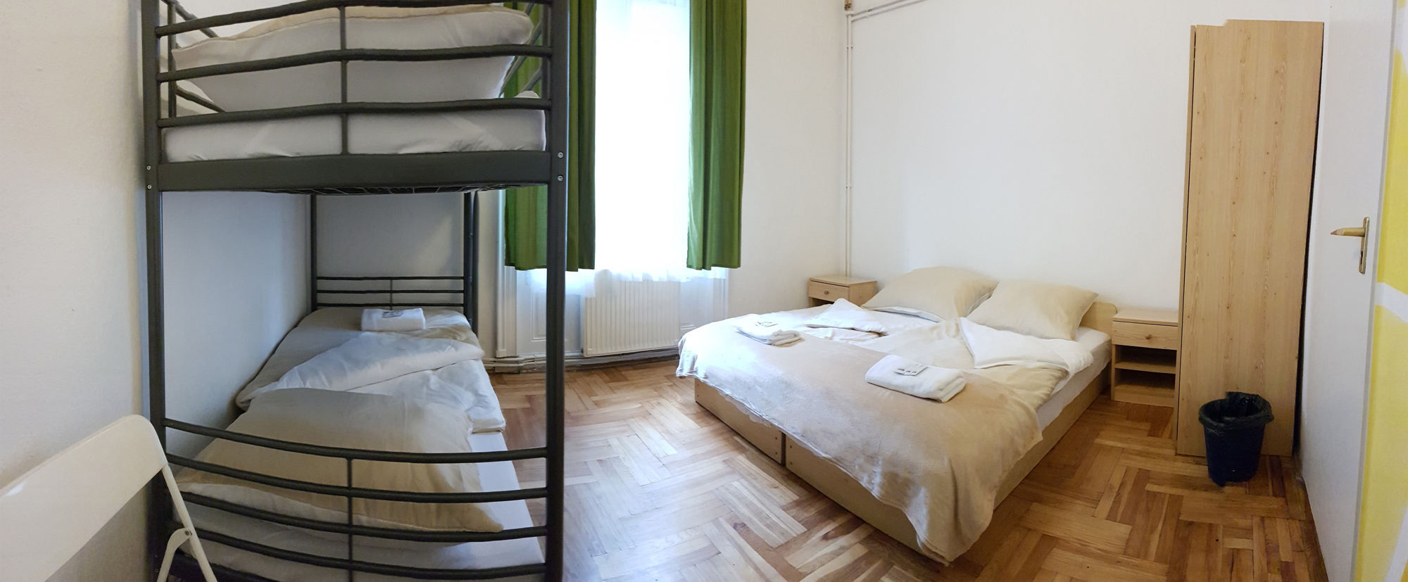 Westend Minihotel Budapest Bagian luar foto