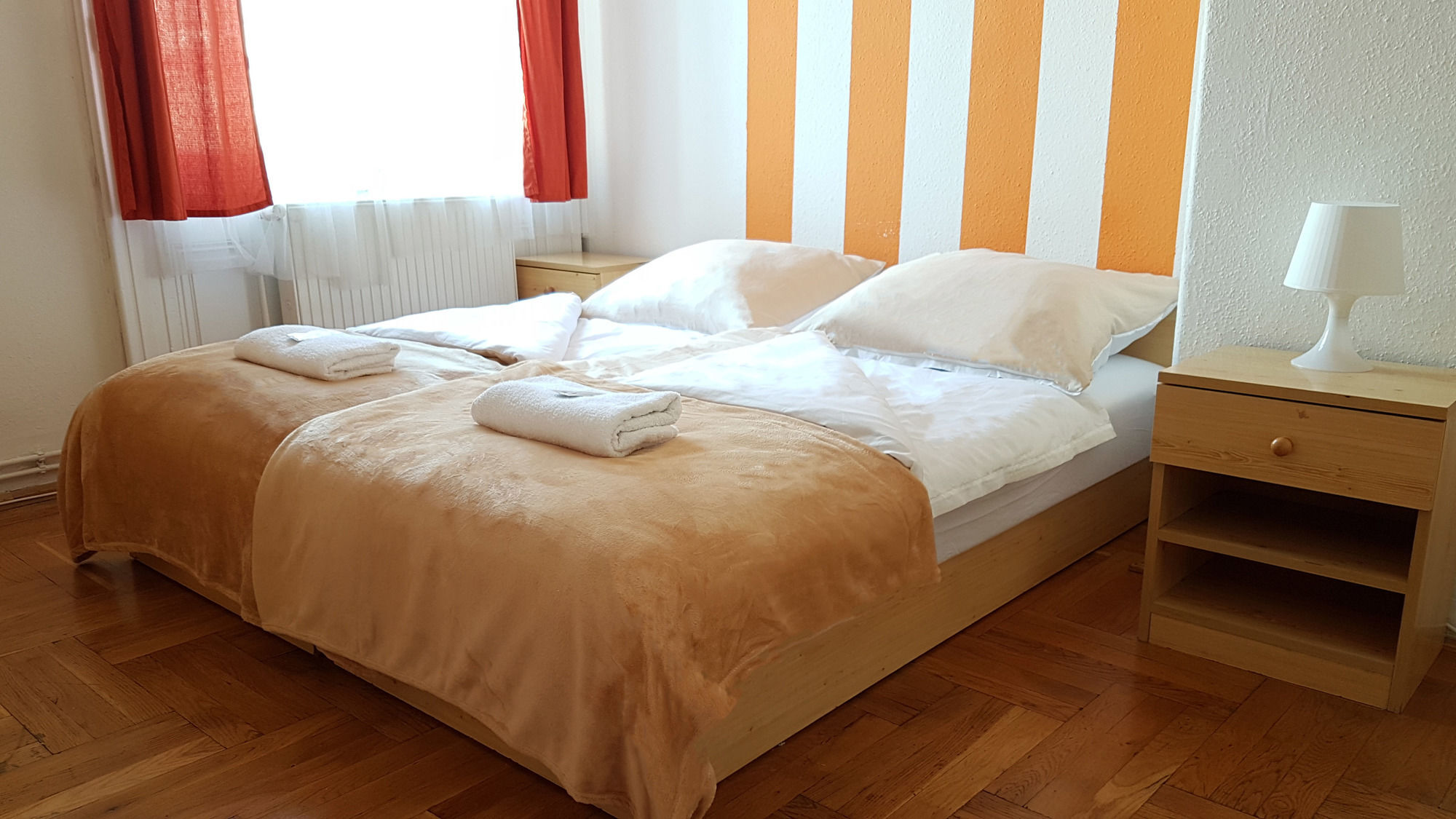 Westend Minihotel Budapest Bagian luar foto