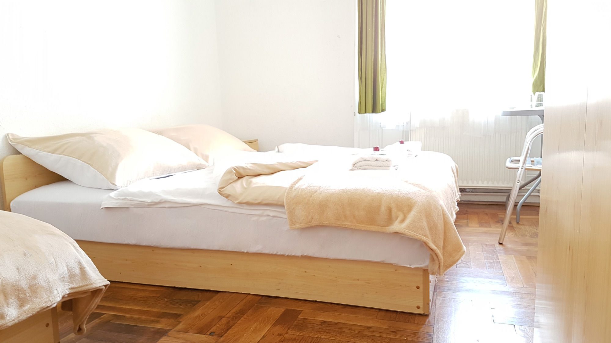 Westend Minihotel Budapest Bagian luar foto