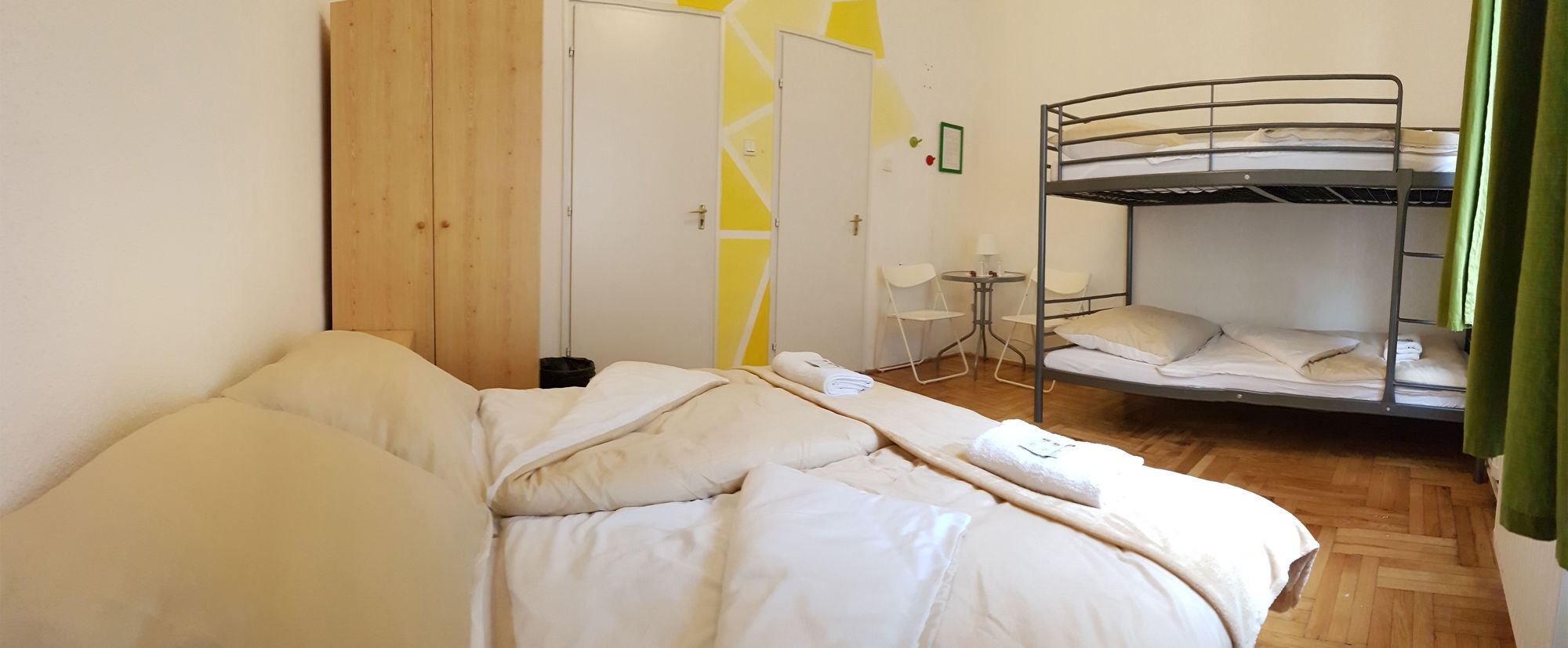 Westend Minihotel Budapest Bagian luar foto